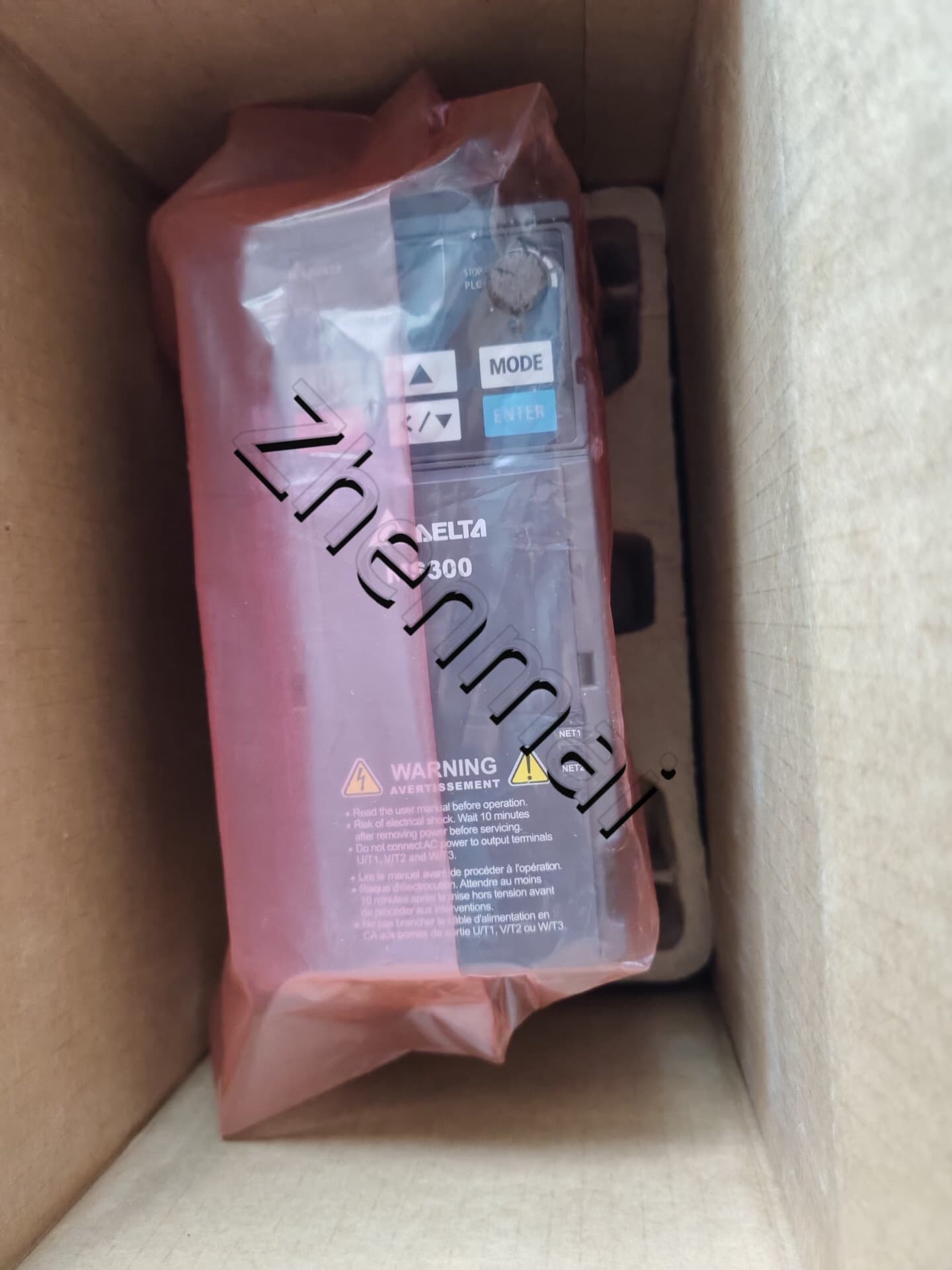 100% helt ny original og ægte Delta 380V 3,7KW VFD9A0MS43ANSAA Frekvensomformere Drive Servo Motor