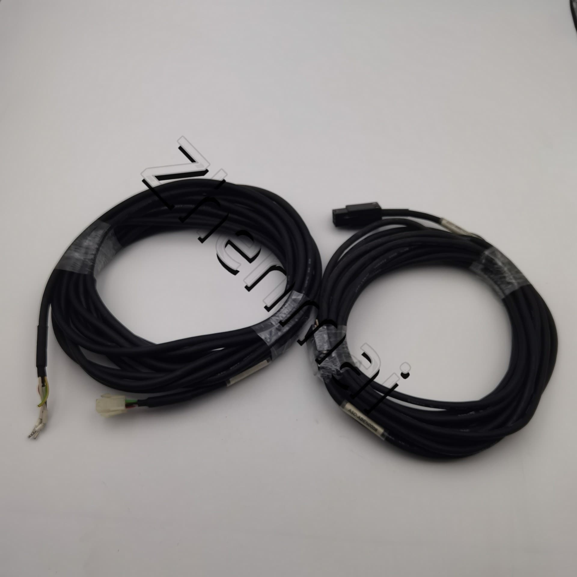 100% helt ny original og ægte Delta ASD-ABEN0008 Frekvensomformere Drive Servo Motor