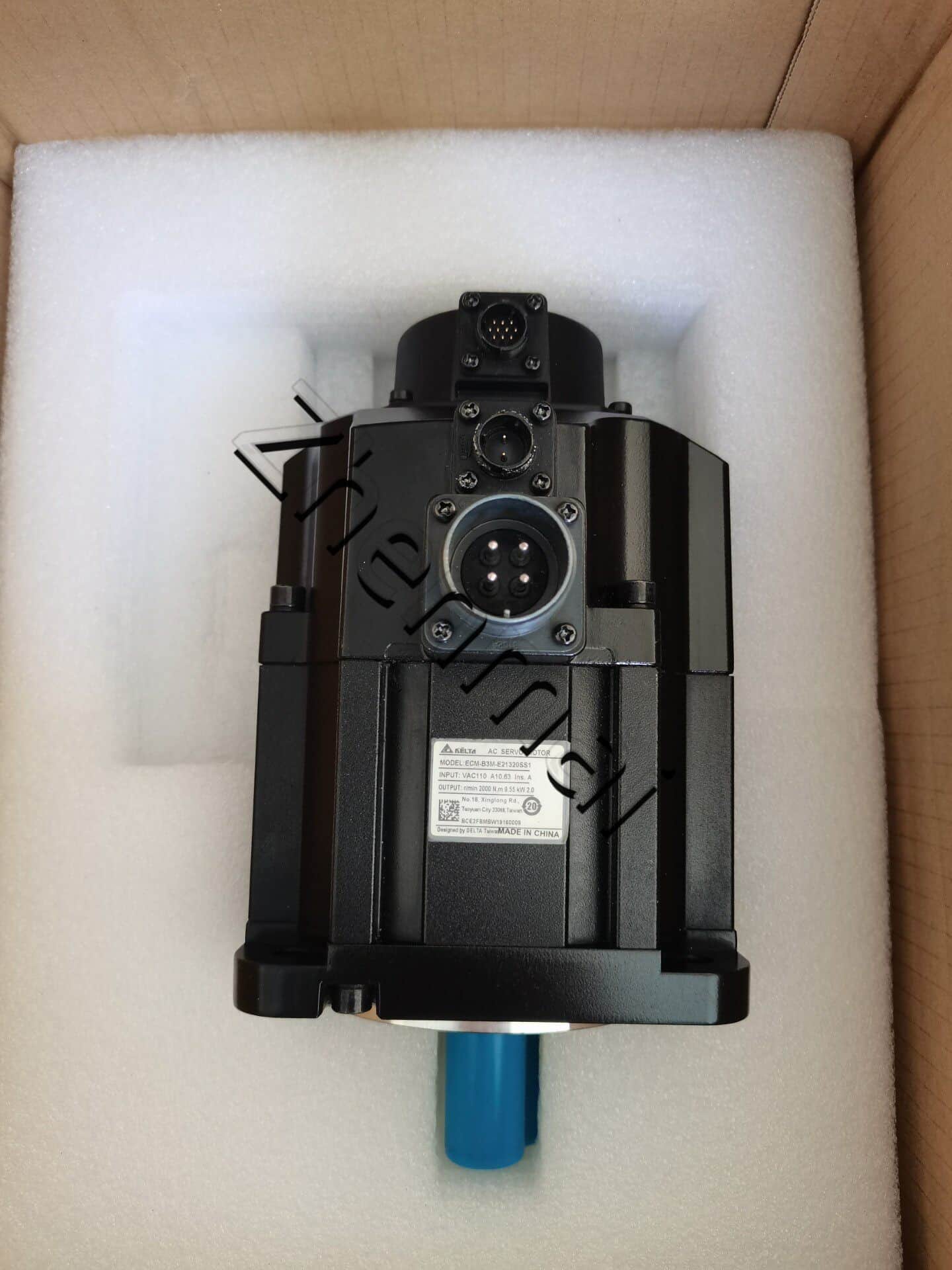 100% helt ny original og ægte Delta ECM-B3M-E21320SS1 Frekvensomformere Drive Servo Motor