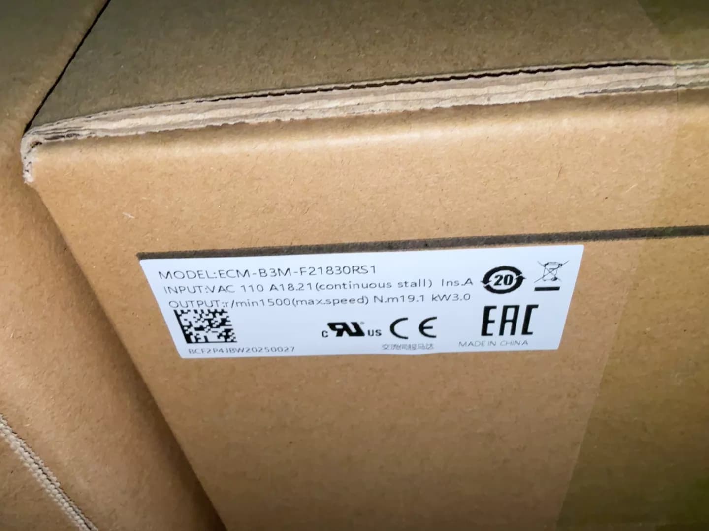 100% helt ny original og ægte Delta ECM-B3M-F21830RS1 Frekvensomformere Drive Servo Motor