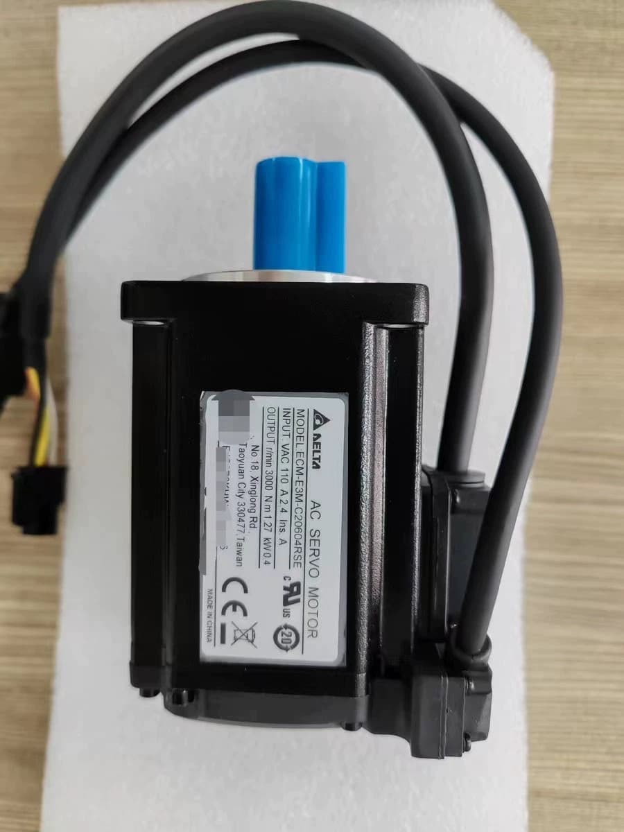100 % helt ny original og ægte Delta ECM-E3M-C20604RSE Frekvensomformere Drive Servo Motor