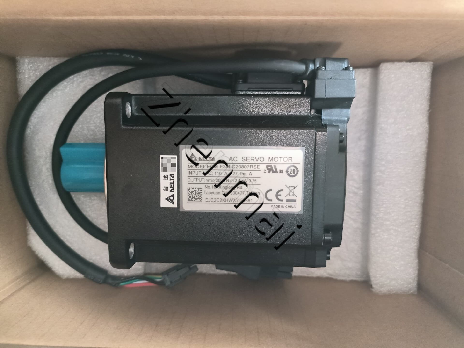 100 % helt ny original og ægte Delta ECM-E3M-C20807RSE Frekvensomformere Drive Servo Motor
