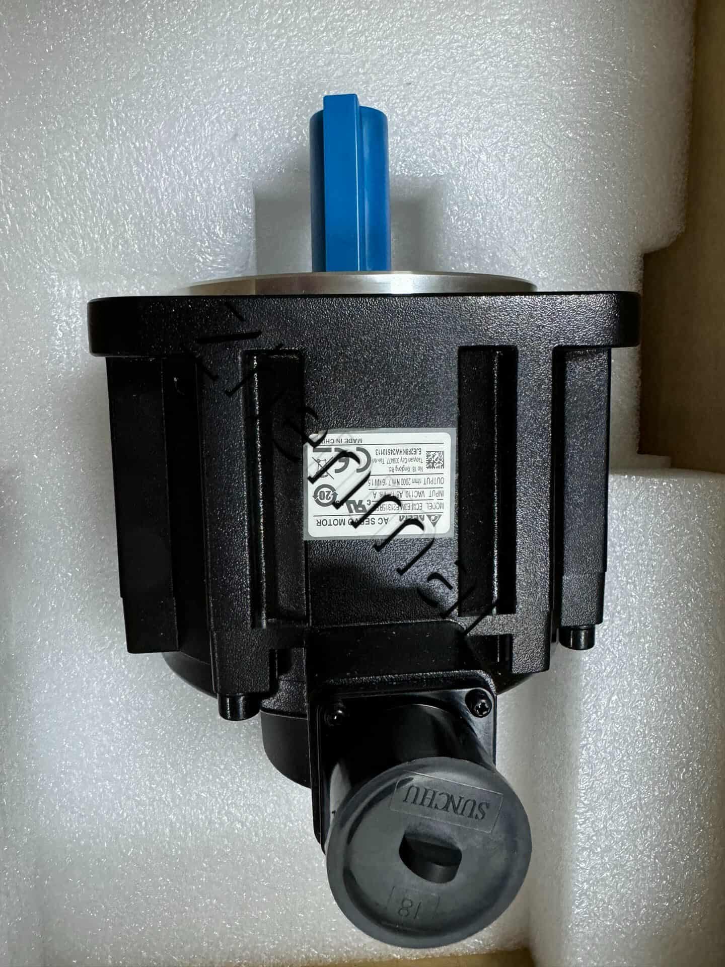 100 % helt ny original og ægte Delta ECM-E3M-E21315RSE Frekvensomformere Drive Servo Motor