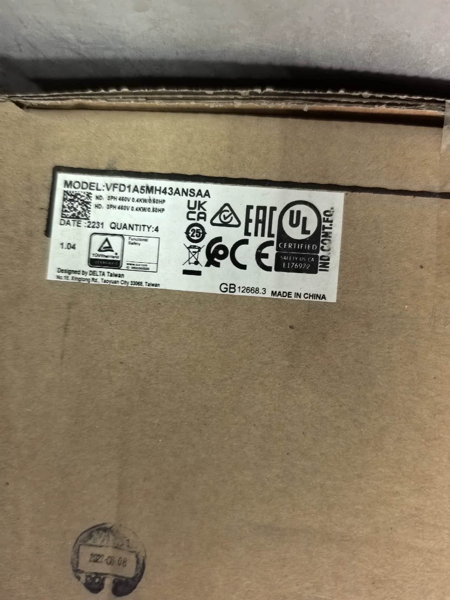 100% helt ny original og ægte Delta VFD1A5MH43ANSAA 0,4KW frekvensomformere Drive Servo Motor