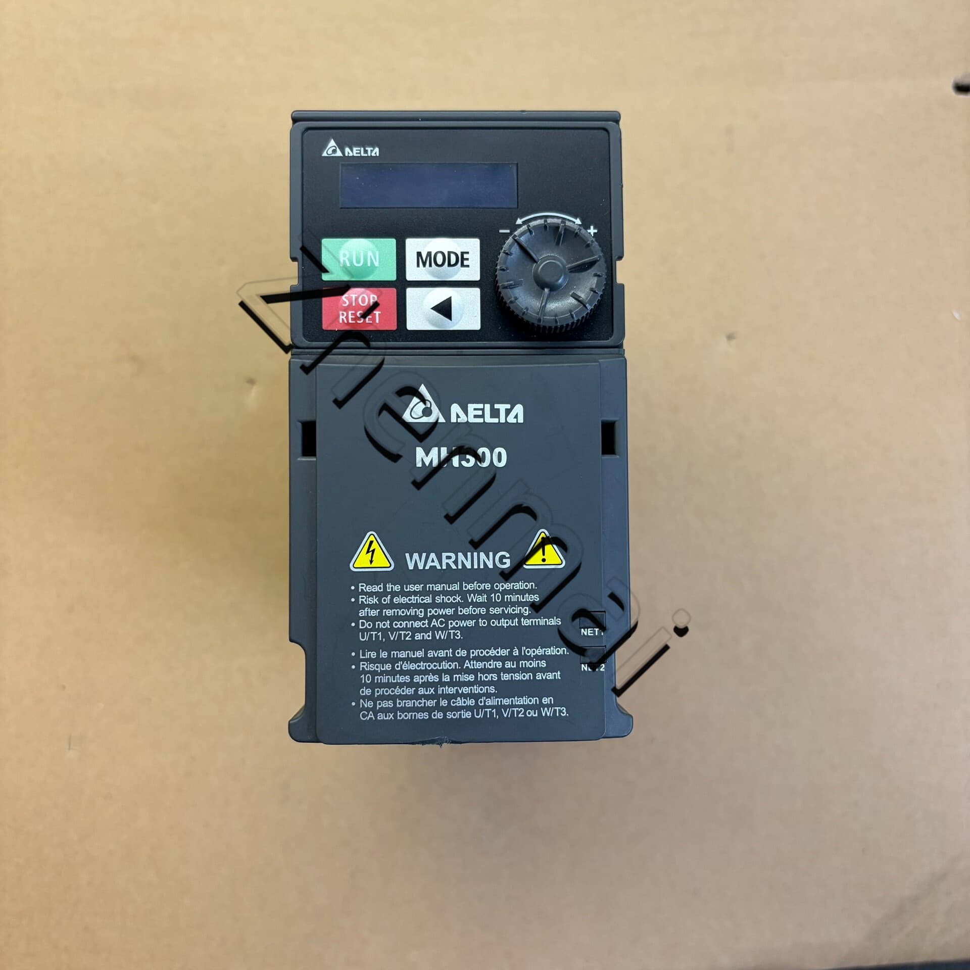 100% helt ny original og ægte Delta VFD2A8MH21ANSAA 0,4KW 220V frekvensomformere Drive Servo Motor