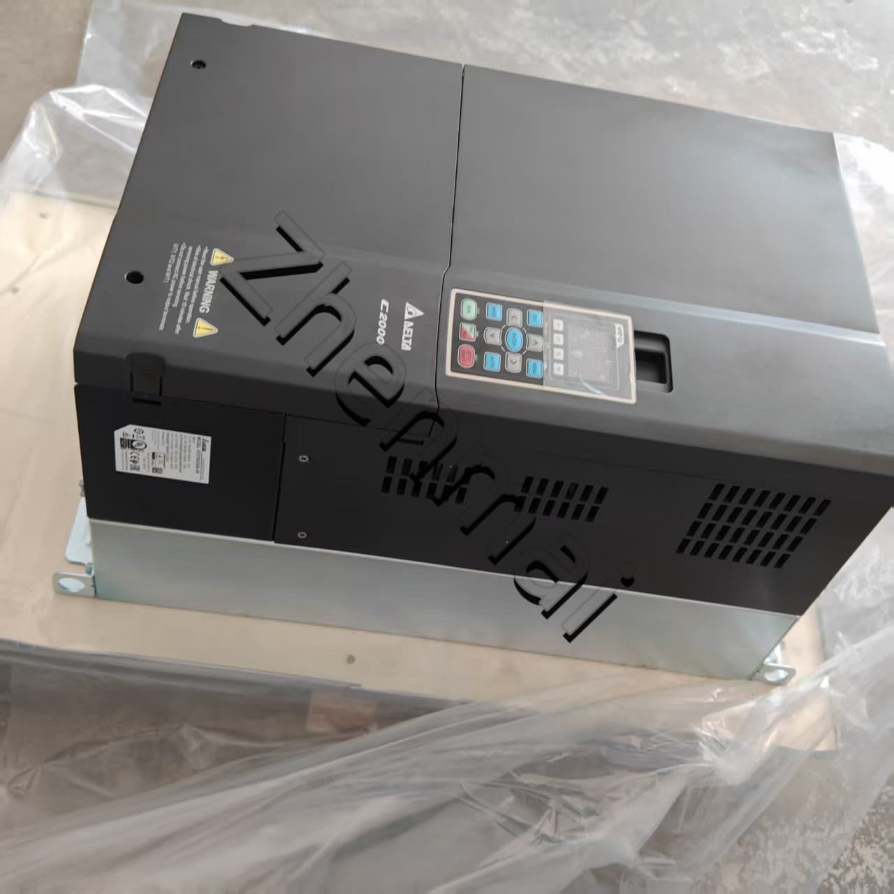100 % splinterny original og ægte Delta VFD750C43A-00 Frekvensomformere Drive Servo Motor