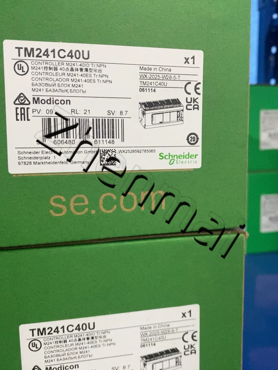 100% helt nye, originale og ægte Schneider TM241C40U frekvensomformere, afbrydere, kontaktorer, beskyttelsesanordninger
