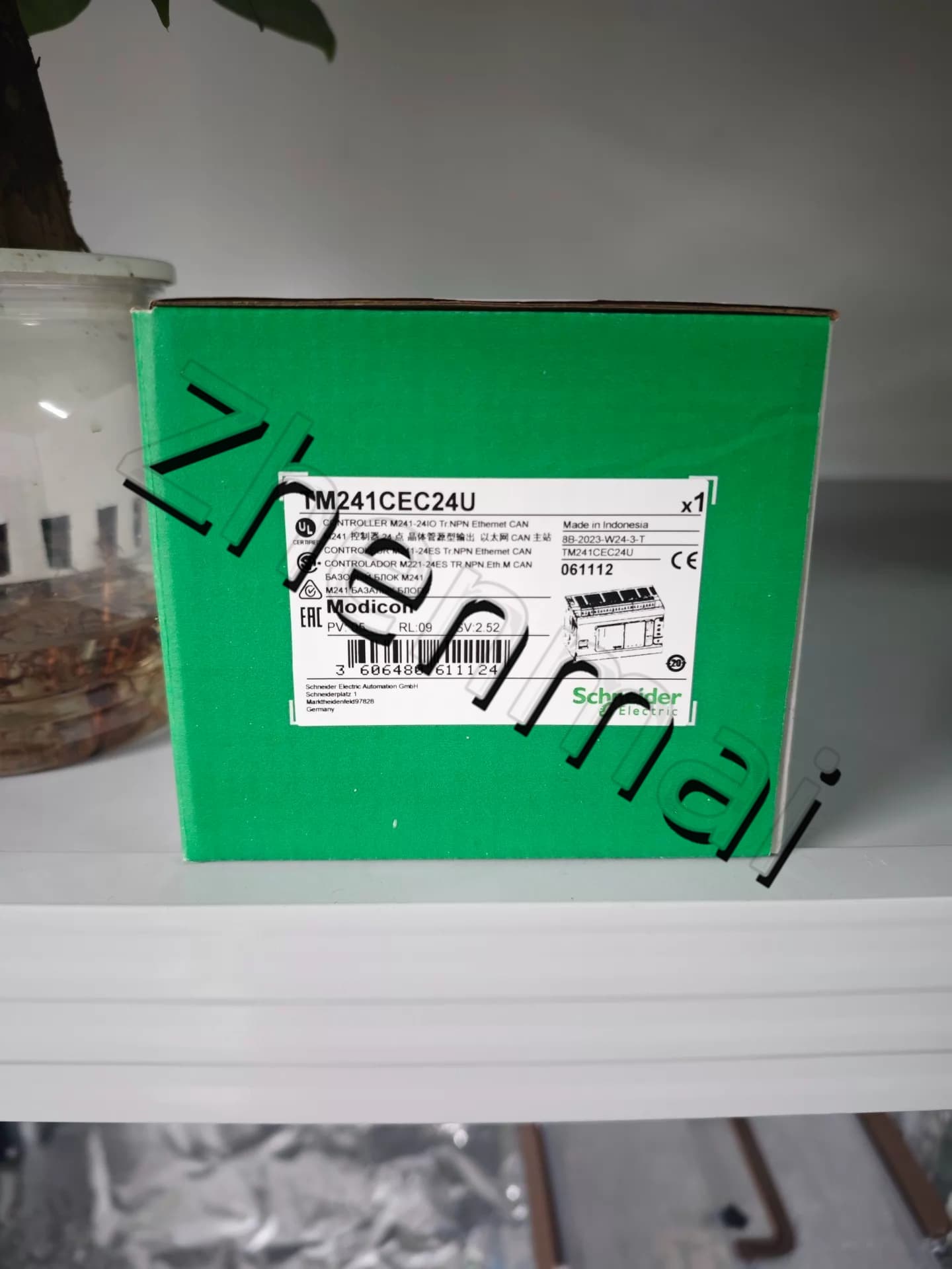 100% helt nye, originale og ægte Schneider TM241CEC24U Frekvensomformere, afbrydere, kontaktorer, beskyttelsesanordninger