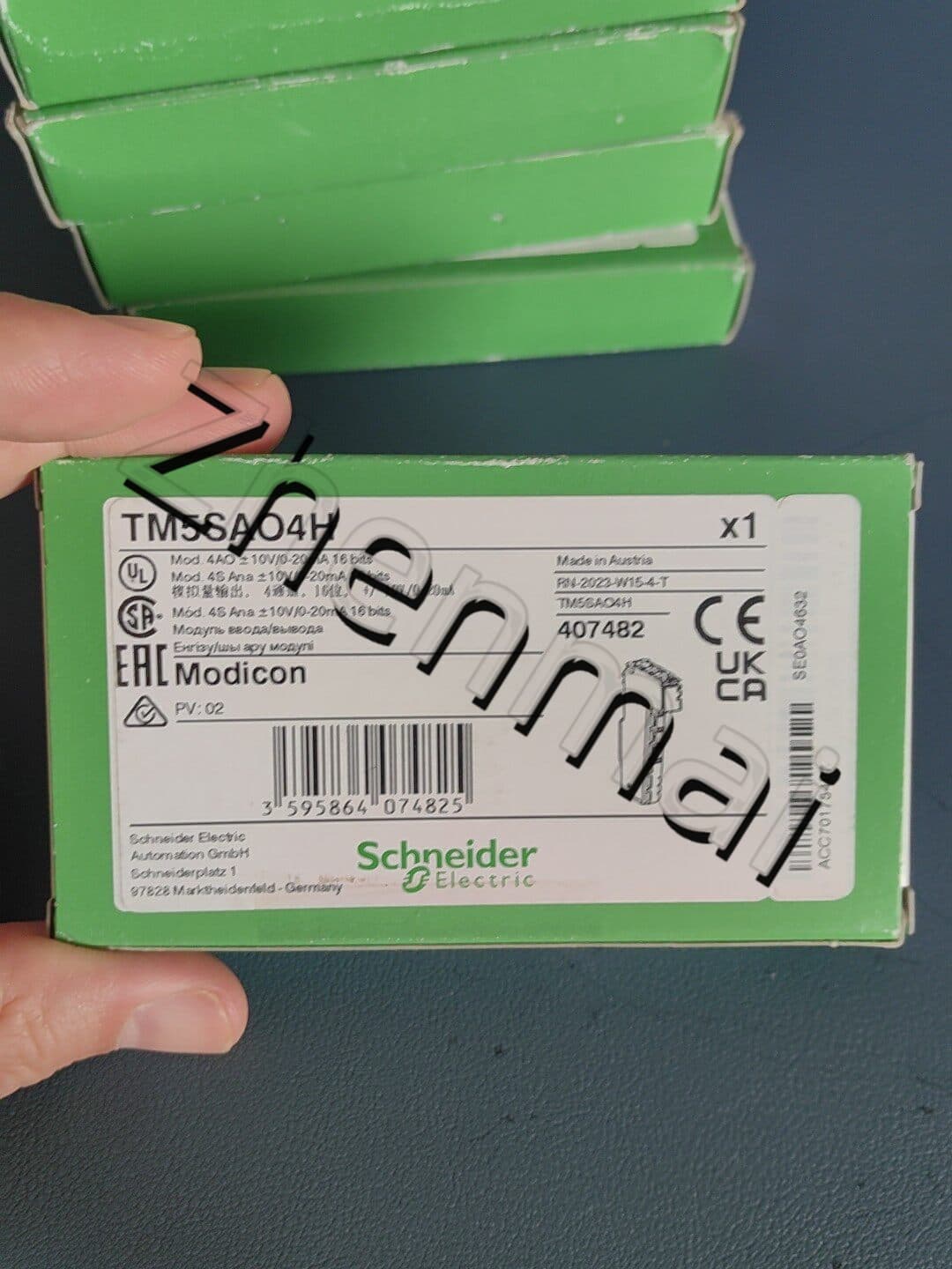 100% helt nye, originale og ægte Schneider TM5SAO4H Frekvensomformere, afbrydere, kontaktorer, beskyttelsesanordninger