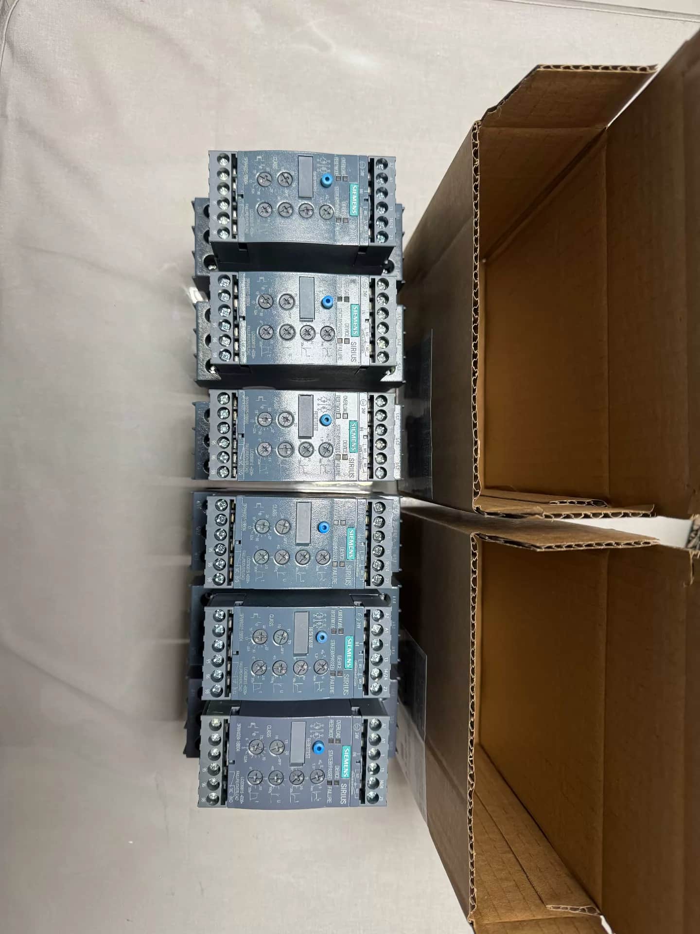 Splinterny, ægte, fabriksindstillet Siemens 3RW4024-1BB15 Soft Starter SIRIUS SOFT STARTER
