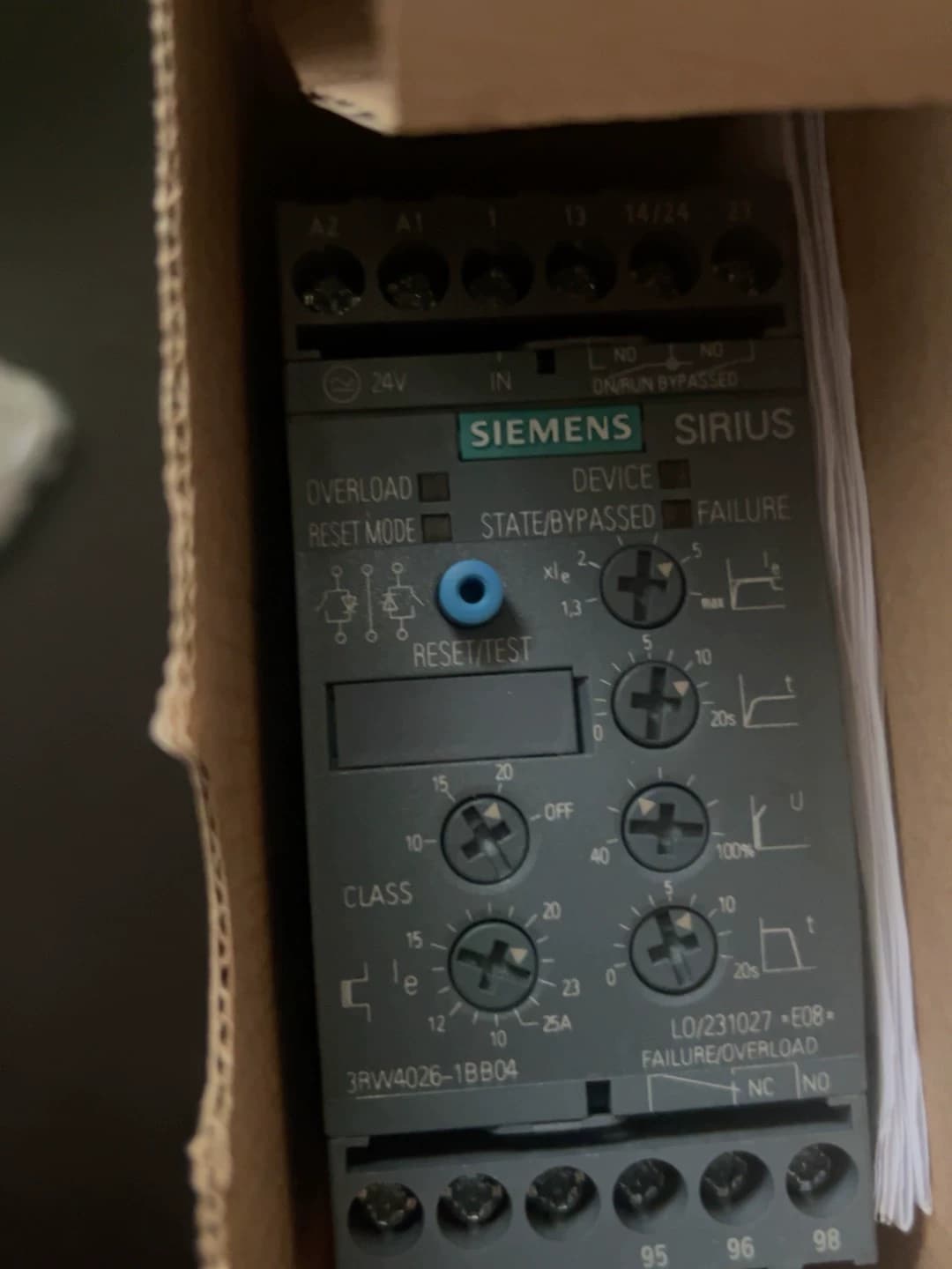 Splinterny, ægte, fabriksindstillet Siemens 3RW4026-1BB04 Soft Starter SIRIUS SOFT STARTER