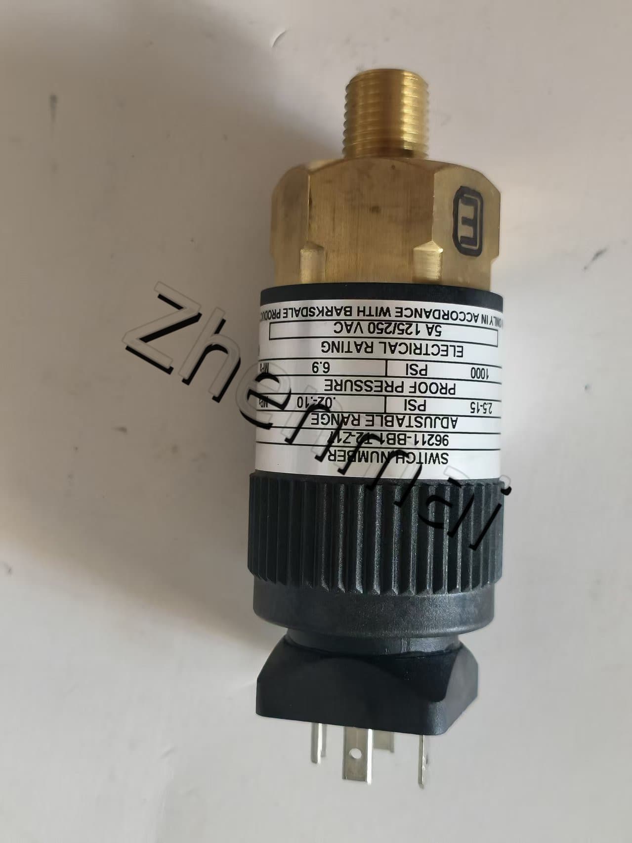 Splinterny original Barksdale 96211-BB1-T2-Z17 Tryksensor Niveauafbryder Flowkontakt Trykafbryder Hurtig levering