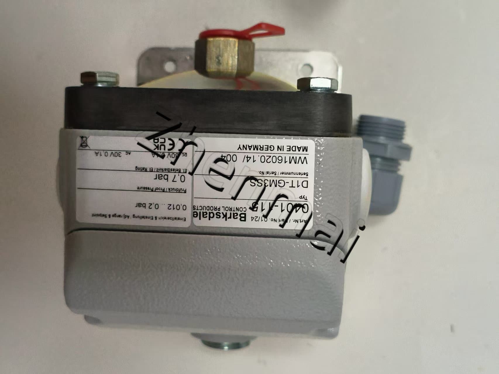 Splinterny original Barksdale D1T-GM3SS 0401-115 Tryksensor Niveauafbryder Flowkontakt Trykafbryder Hurtig levering