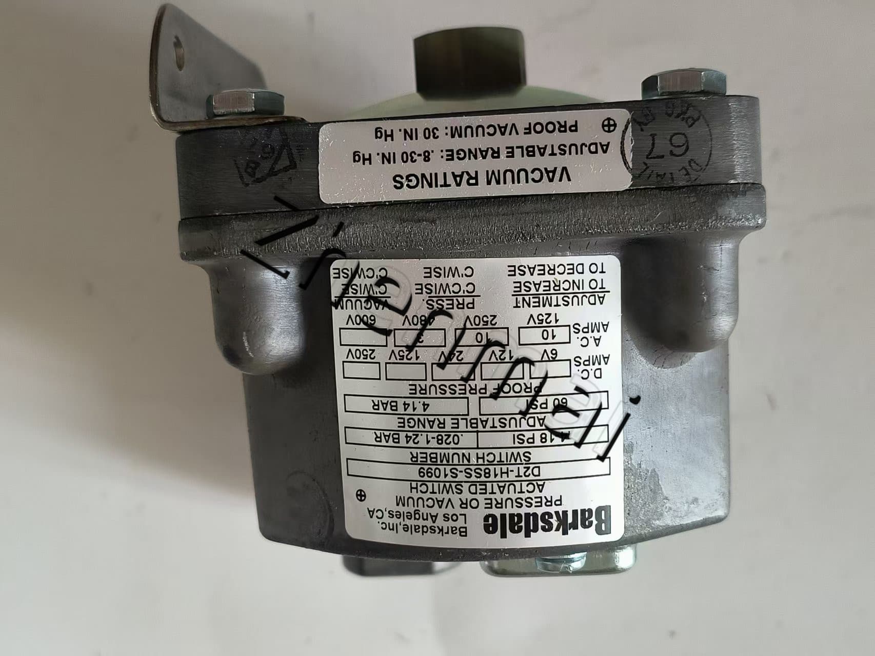 Splinterny original Barksdale D2T-H18SS-S1099 Tryksensor Niveaukontakt Flowkontakt Trykkontakt Hurtig levering