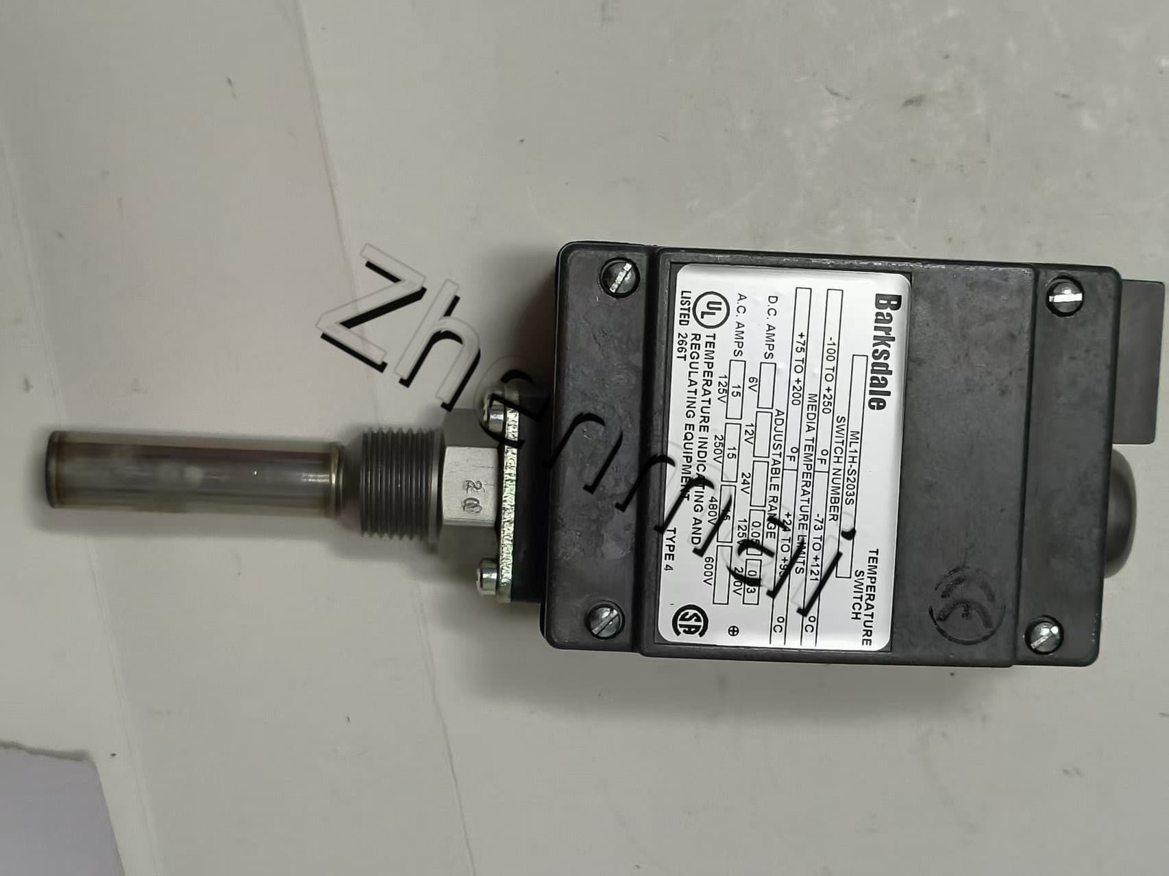 Splinterny original Barksdale ML1H-S203S Tryksensor Niveaukontakt Flowkontakt Trykkontakt Hurtig levering