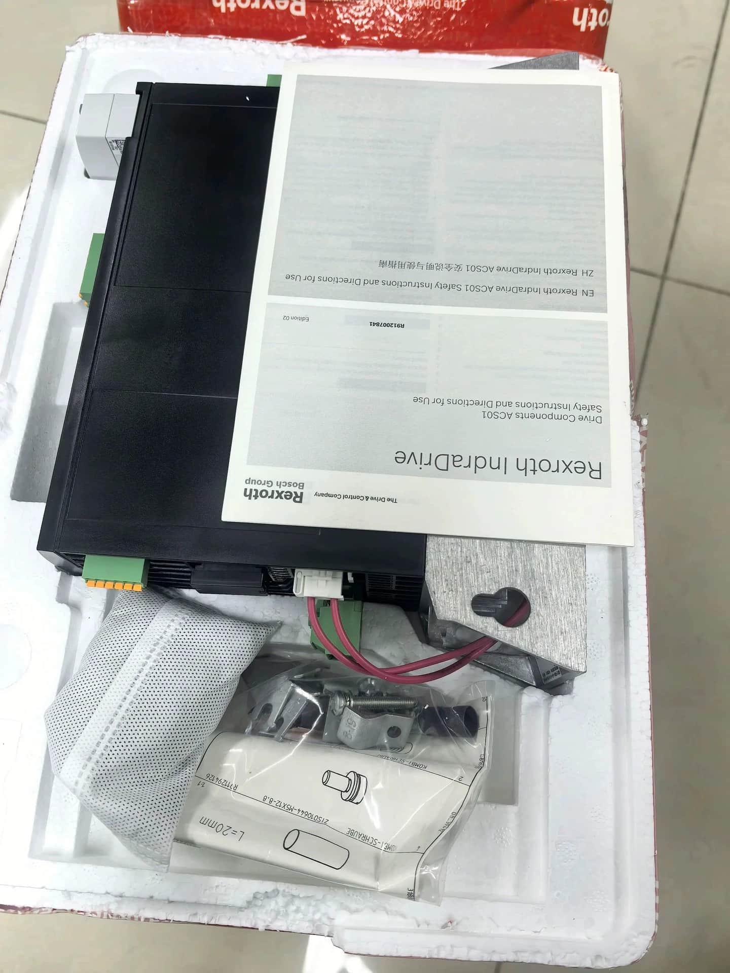 Splinterny original Bosch Rexroth servomotor ACS01.1E-W0018-A-03-B-ET-EC-NN-NN-NN-FW servomotor Hurtig levering