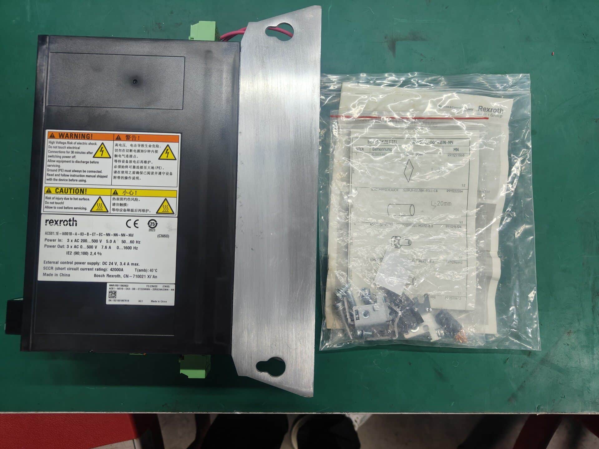 Splinterny original Bosch Rexroth servomotor ACS01.1E-W0018-A-03-B-ET-EC-NN-NN-NW servomotor Hurtig levering