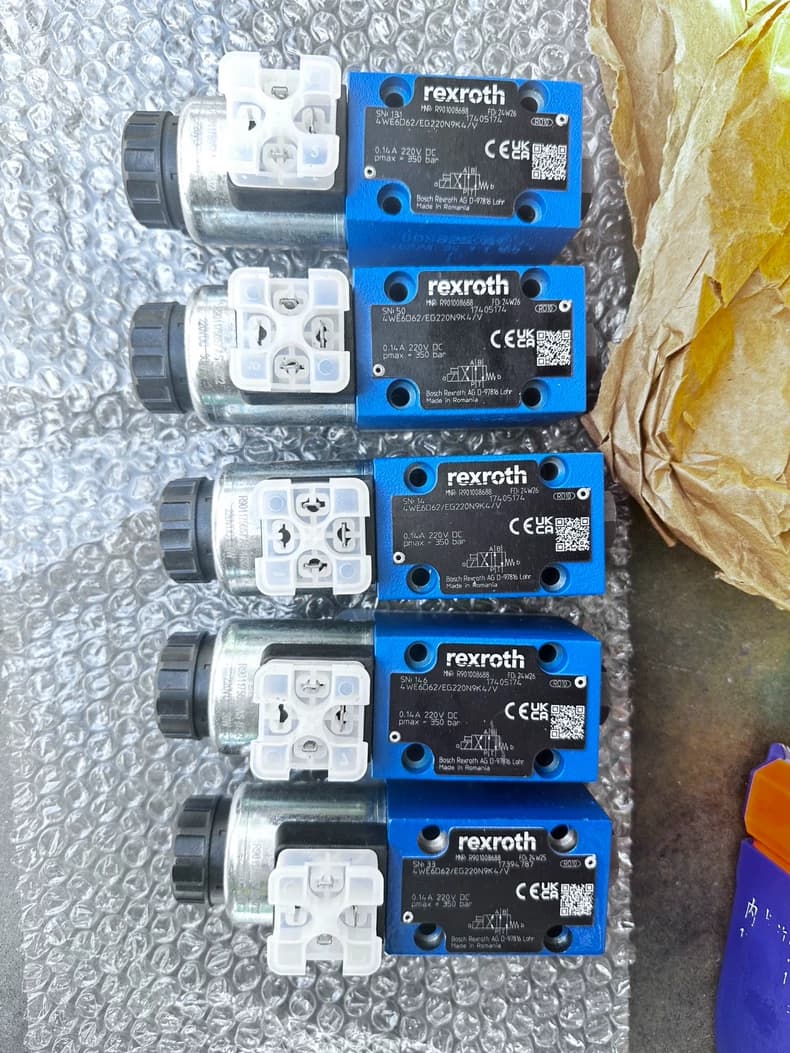 Splinterny original Bosch Rexroth servodrev DBEE6-2X/315G24K31A1M servomotor Hurtig levering