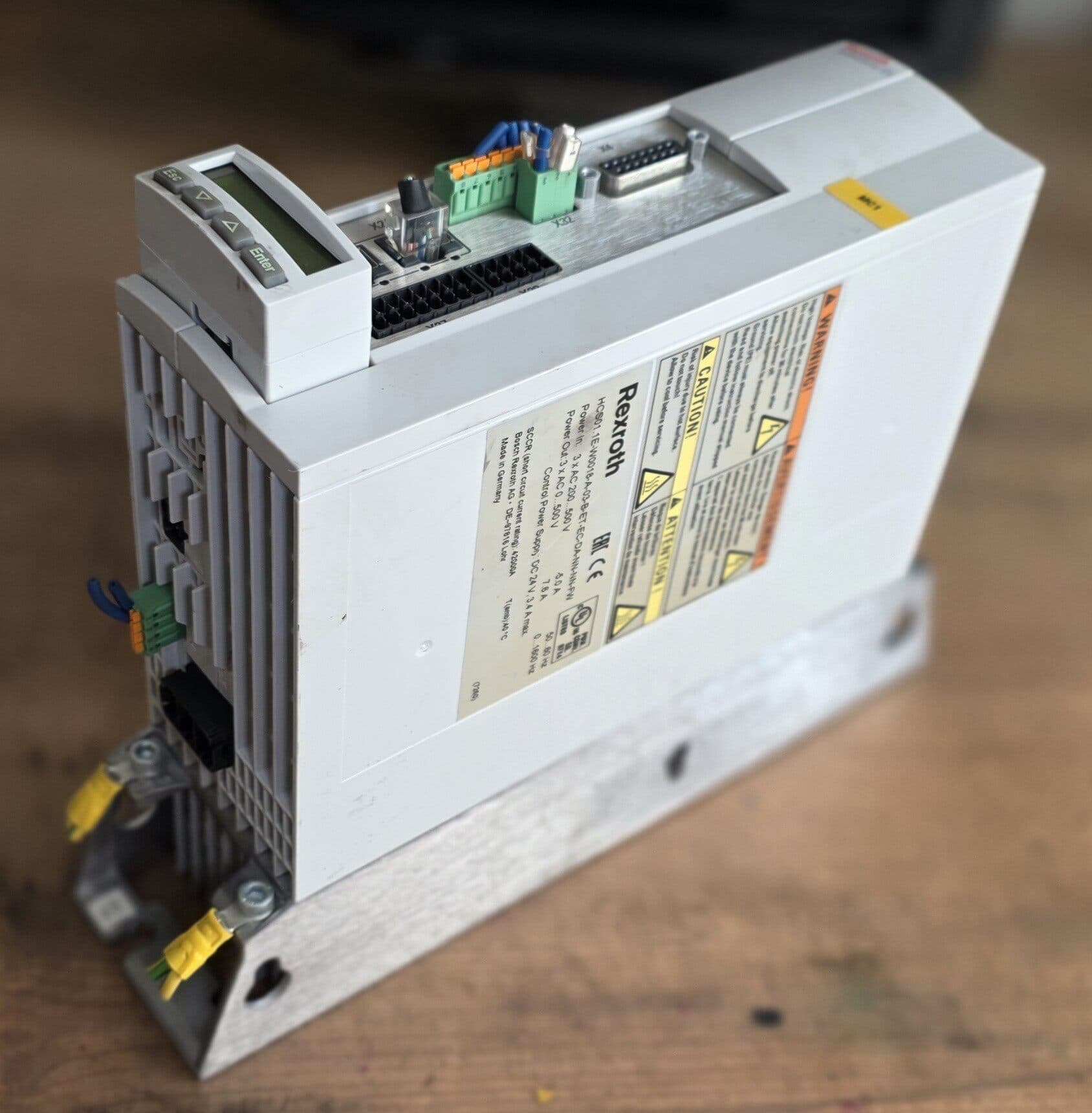 Splinterny original Bosch Rexroth servomotor HCS01.1E-W0018-A-03-B-ET-EC-DA-NN-NN-FW servomotor Hurtig levering
