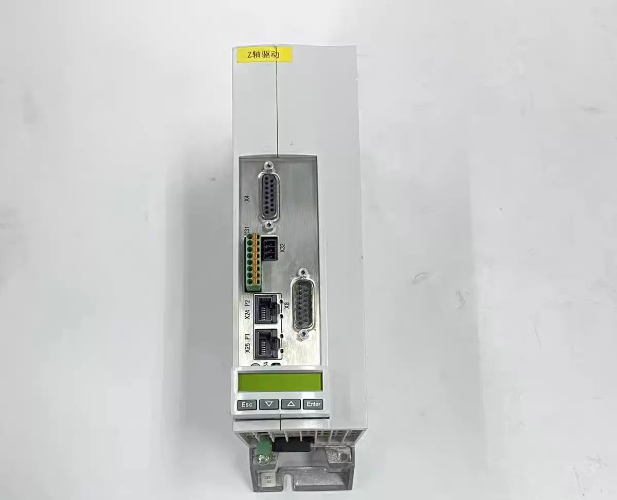 Splinterny original Bosch Rexroth servomotor HCS01.1E-W0018-A-03-B-ET-EC-EM-NN-NN-FW servomotor Hurtig levering