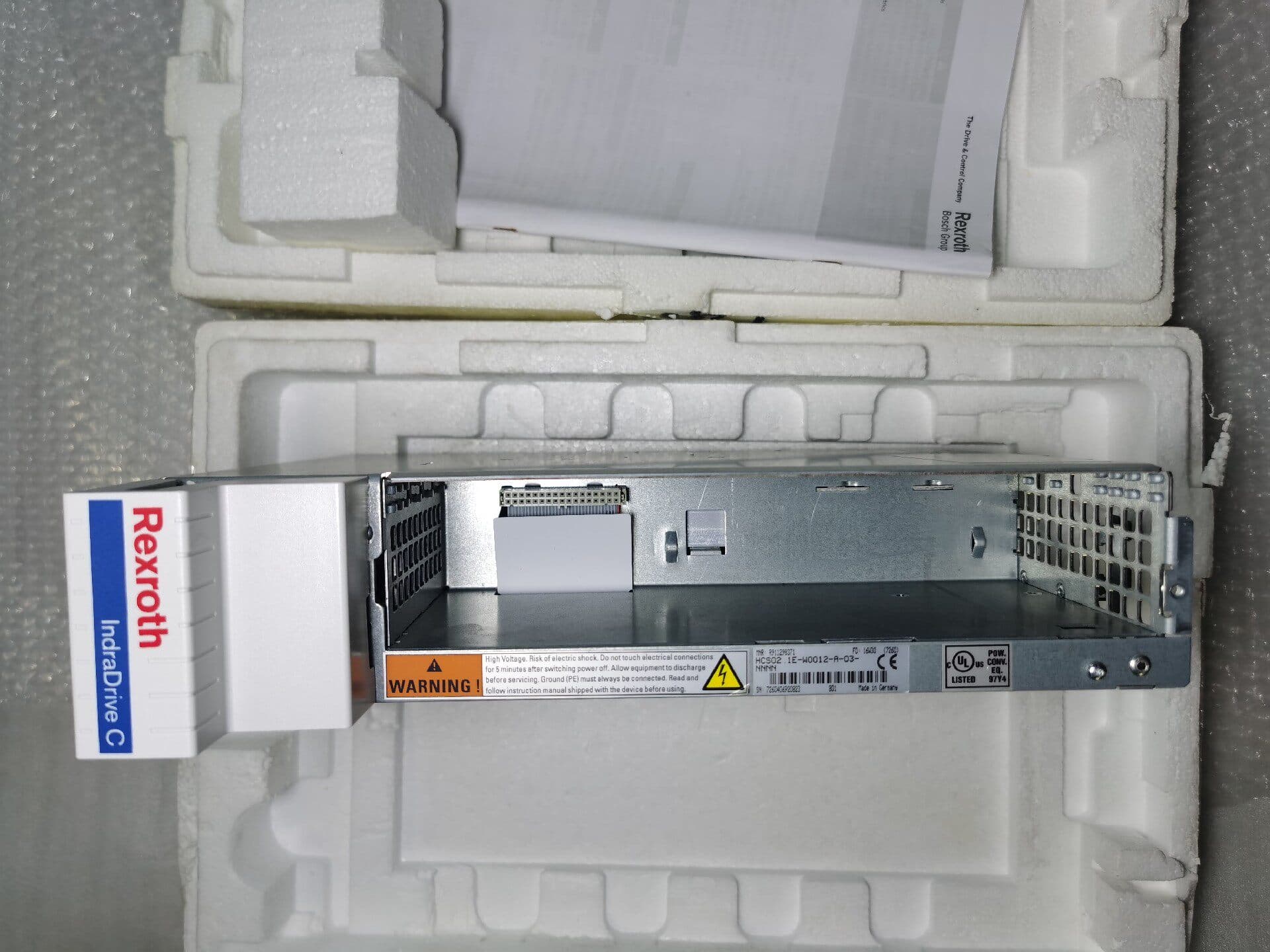 Splinterny original Bosch Rexroth servodrev HCS02.1E-W0012-A-03-NNNN R911298371 Servomotor Hurtig levering