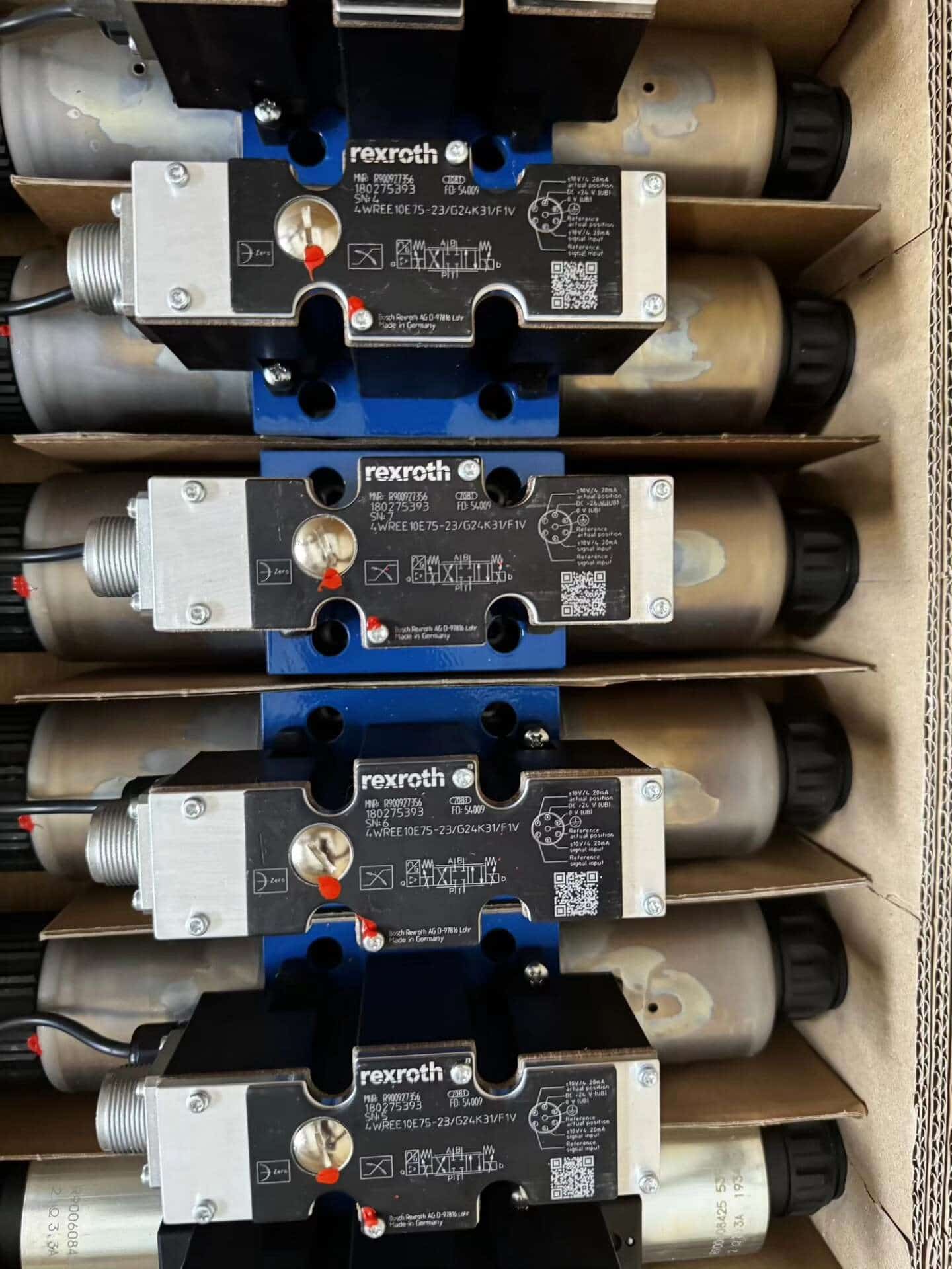 Splinterny original Bosch Rexroth servomotor Proportionalventil DBEM10-7X/315YG24K4M servomotor Hurtig levering
