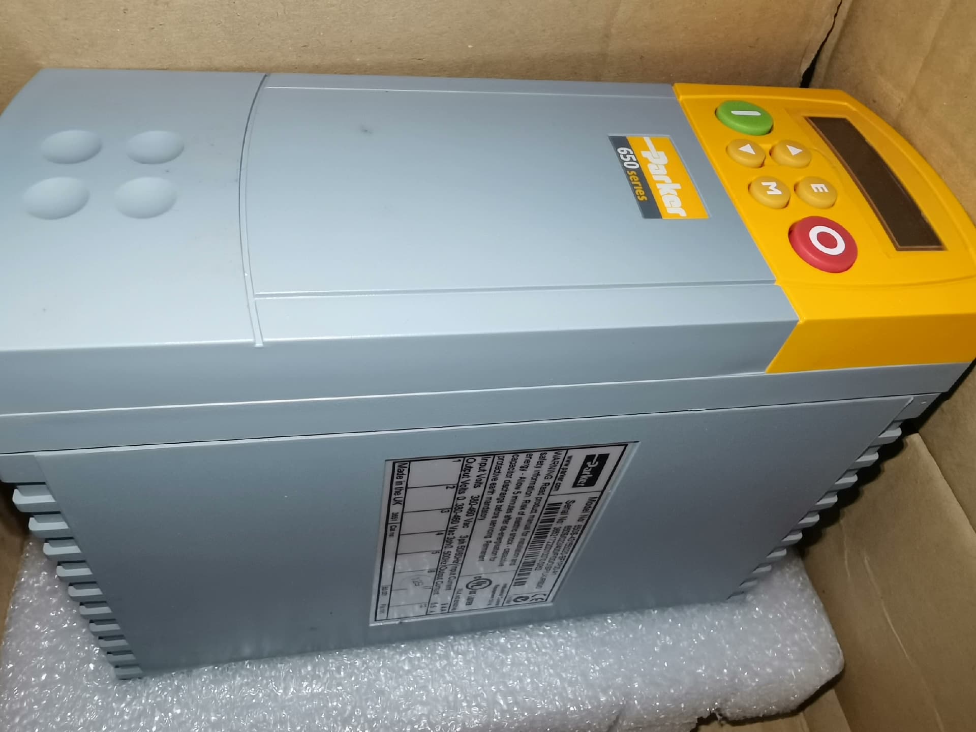 Splinterny original Parker 650S/022/400/F/00/DISP/UK/RS0/0 Servodrev variabel frekvens drev servomotorer controllere Hurtig levering