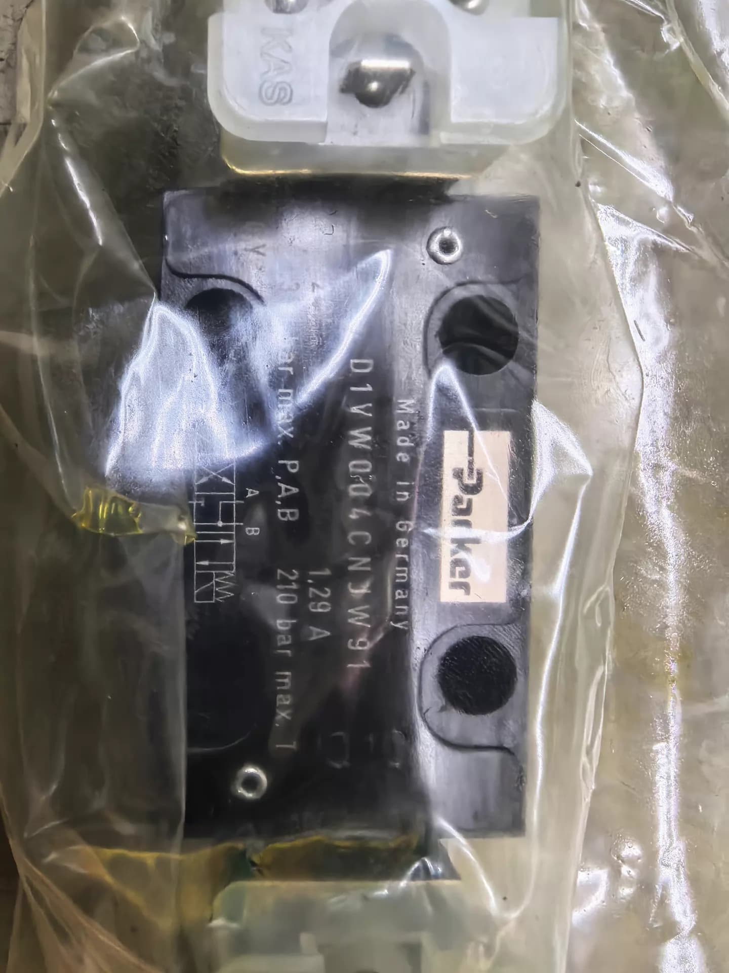 Splinterny original Parker D1VW004CNJW91 servodrev variabel frekvens drev servomotorer controllere Hurtig levering
