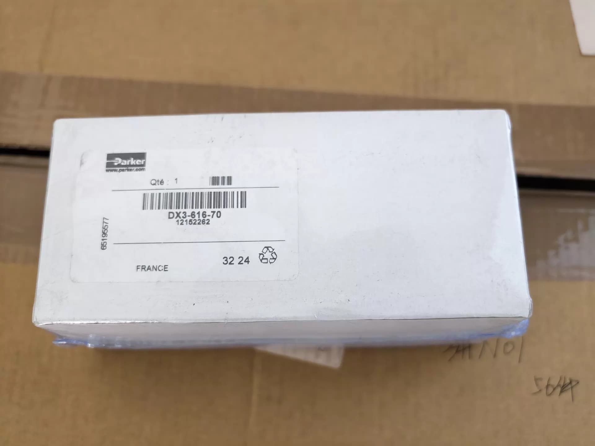 Splinterny original Parker DX3-616-70 servodrev variabel frekvens drev servomotorer controllere Hurtig levering