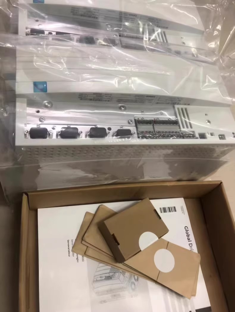 Ægte ny Lenze E94ASHE0174 Industriel I/O-modul FedEx DHL Hurtig forsendelse