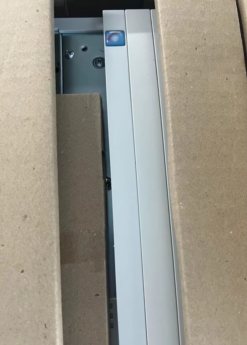 Ægte ny Lenze IE82EV223-4B201 Industriel I/O-modul FedEx DHL Hurtig levering